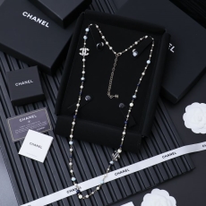 Unclassified Brand Necklaces